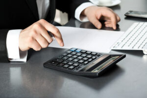 How Can Bridging Loan Calculators Help Manage Calculative Payments?